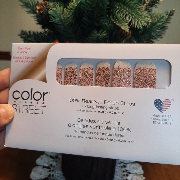 Color Street "Coming Up Rose Gold" Nail Polish Strips - Picture 4 of 4